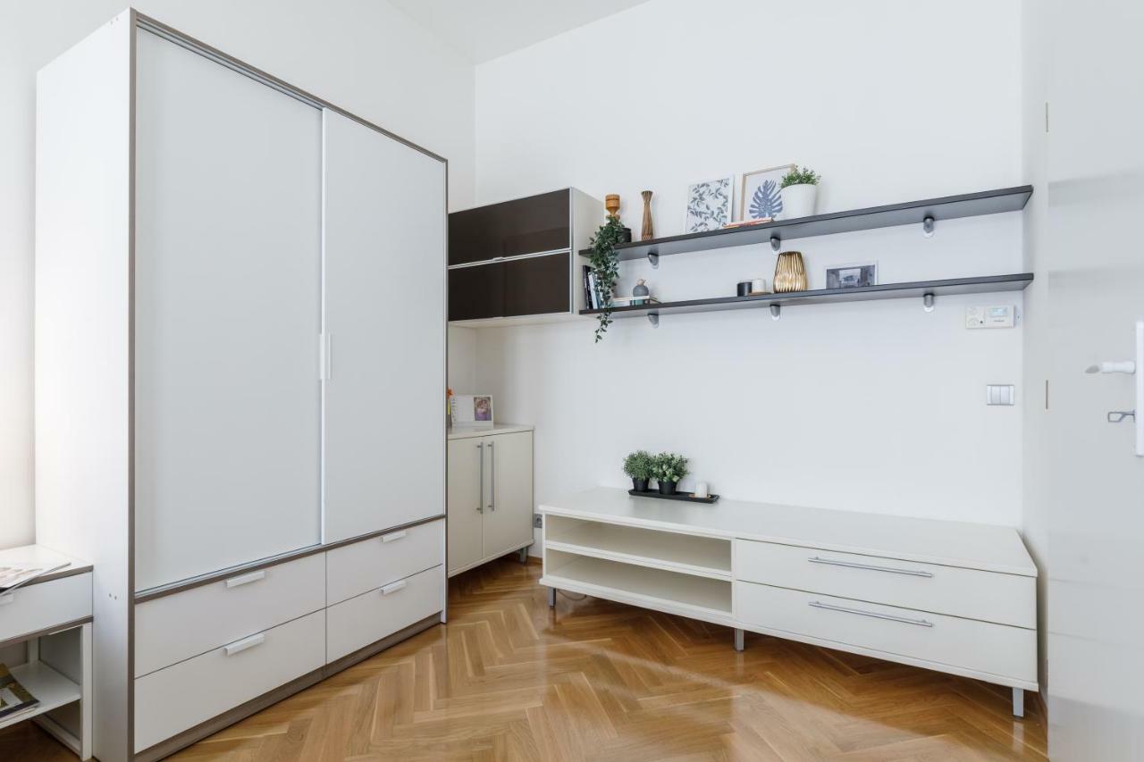 Art Apartments Prague II Экстерьер фото