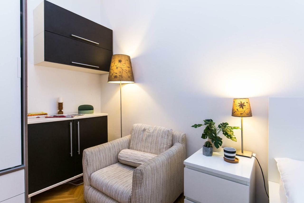 Art Apartments Prague II Экстерьер фото